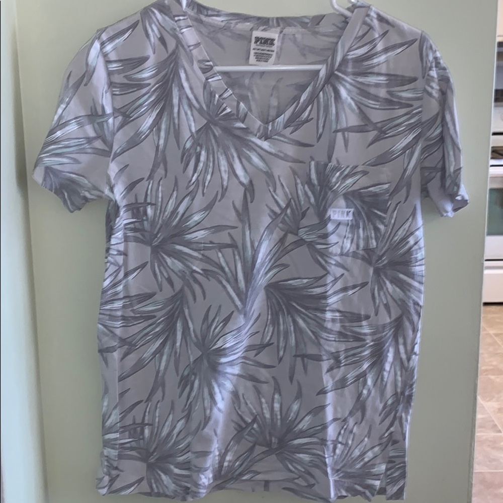 The cutest Hawaiian boyfriend tee